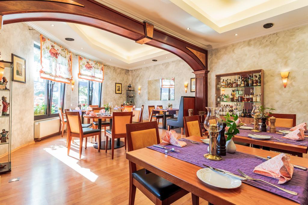 Hotel Kasserolle 지그부르크 외부 사진